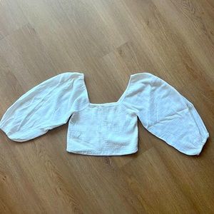 Billabong x The Salty Blonde crop top with puff sleeve